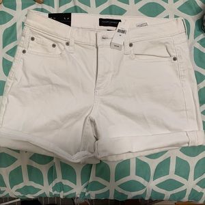 NWT Banana Republic White Shorts